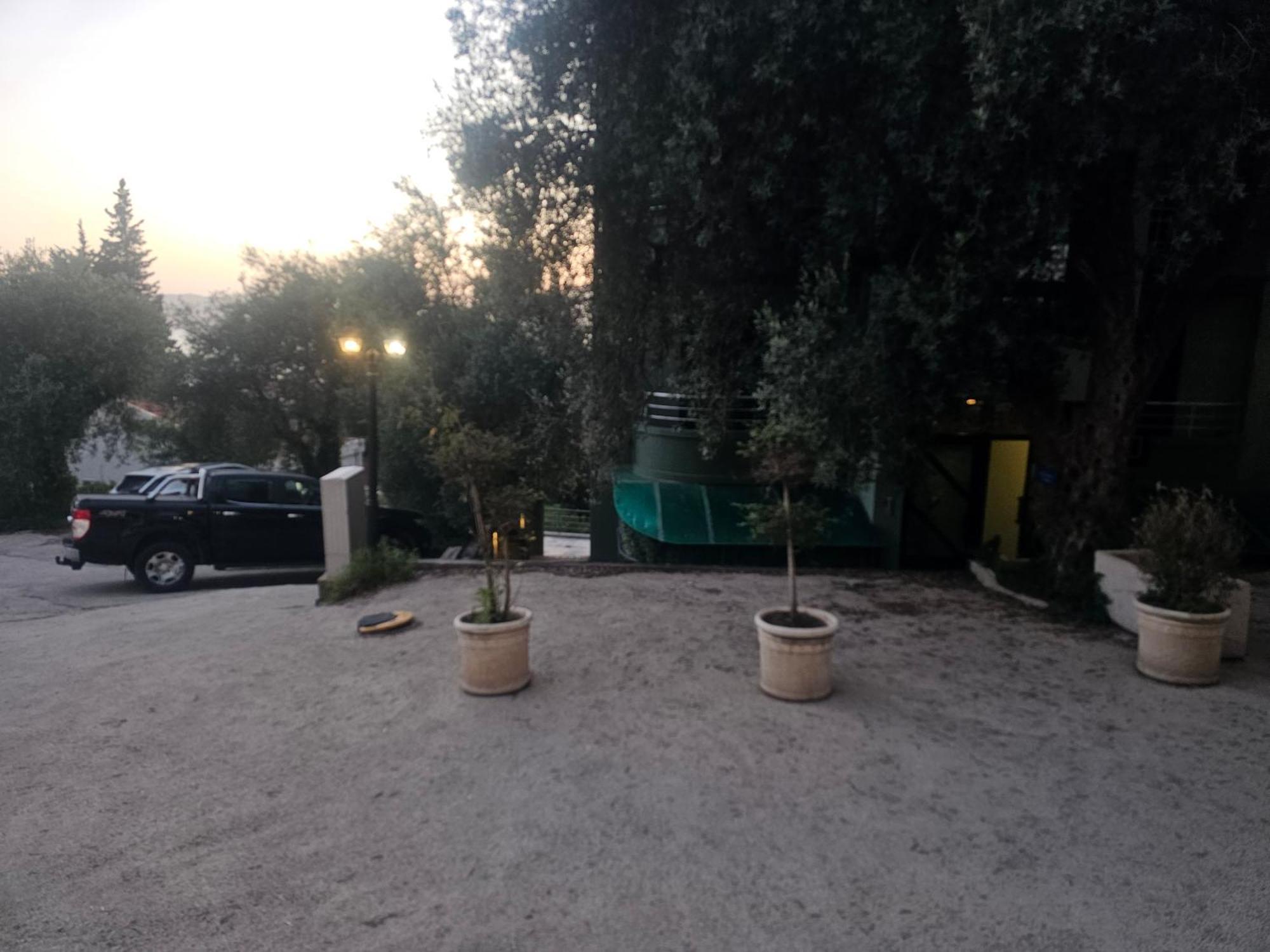 Langust - Free Parking Apartment Sveti Stefan Bagian luar foto