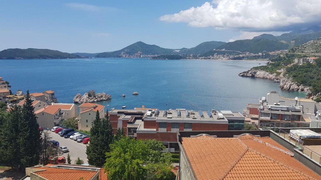 Langust - Free Parking Apartment Sveti Stefan Bagian luar foto